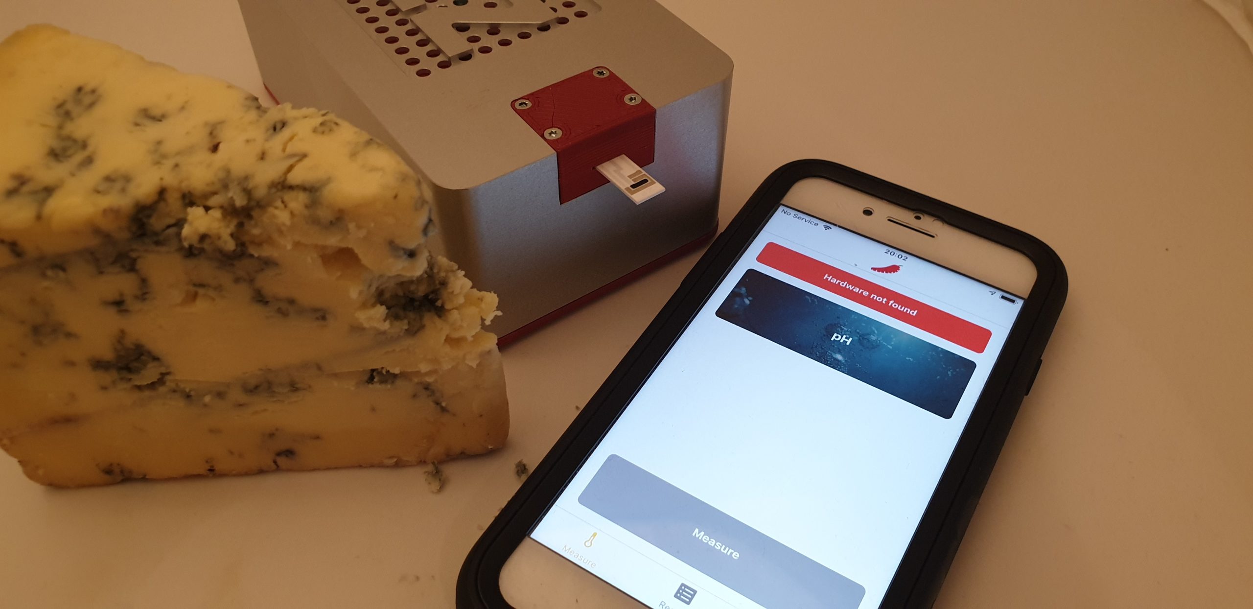 Measuring the acidity of cheese