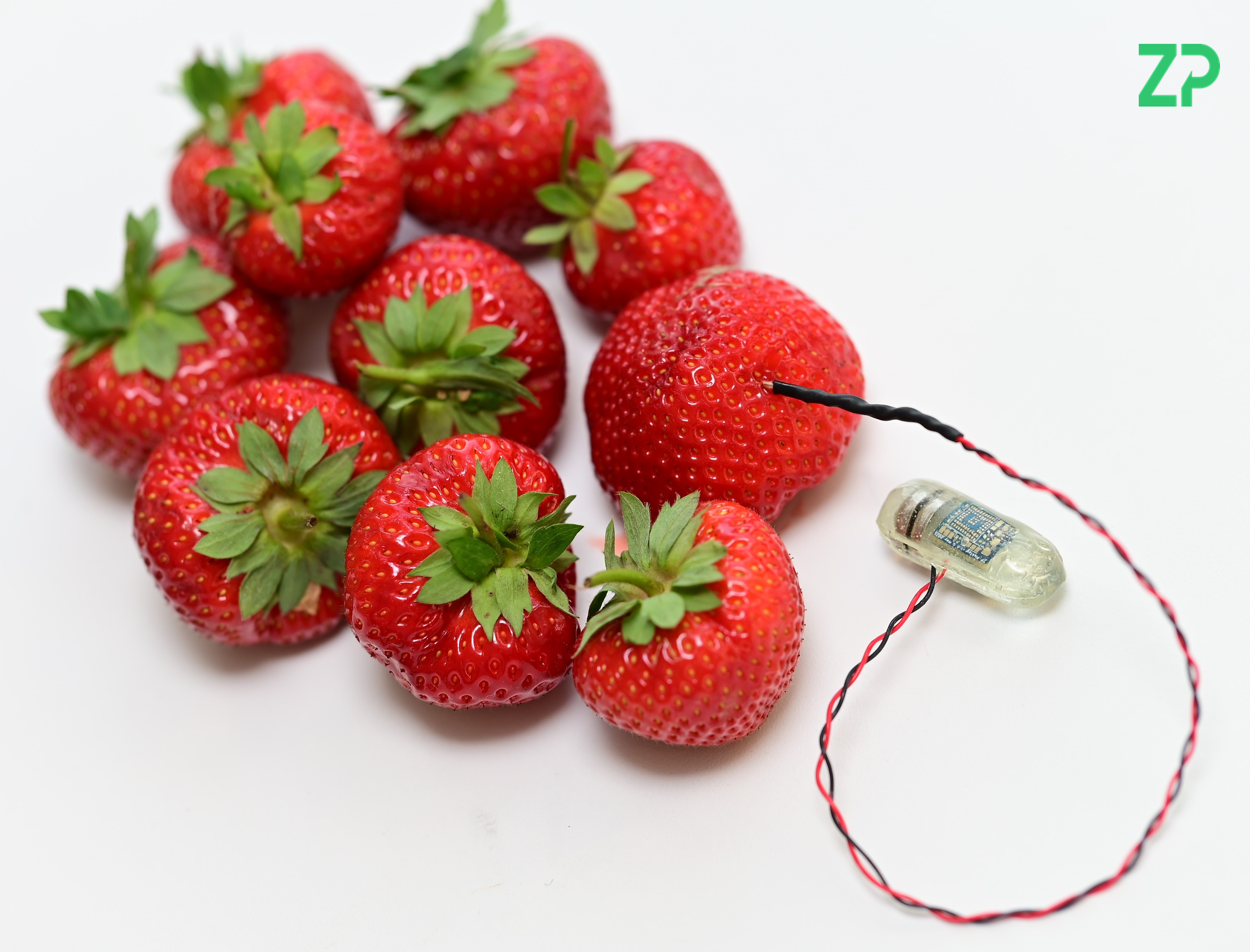 Sensing in strawberries